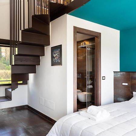 Exclusive Perugia Getaway - Apartments With Shared Pool & Parking Exterior photo